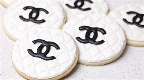 pink chanel cookies|sugar cookies chanel quilted.